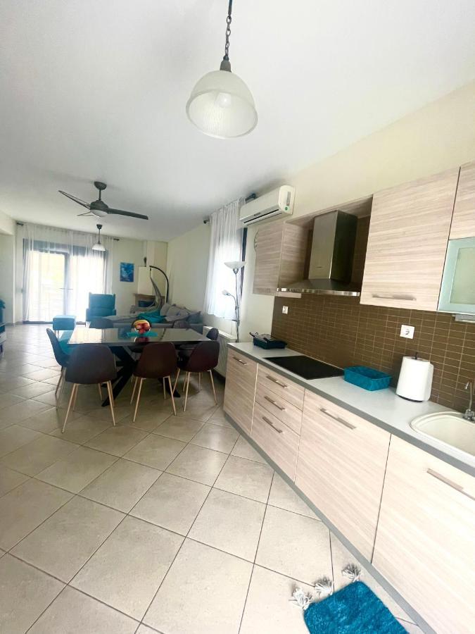 R Lux Villa Nea Kallikrateia Luaran gambar
